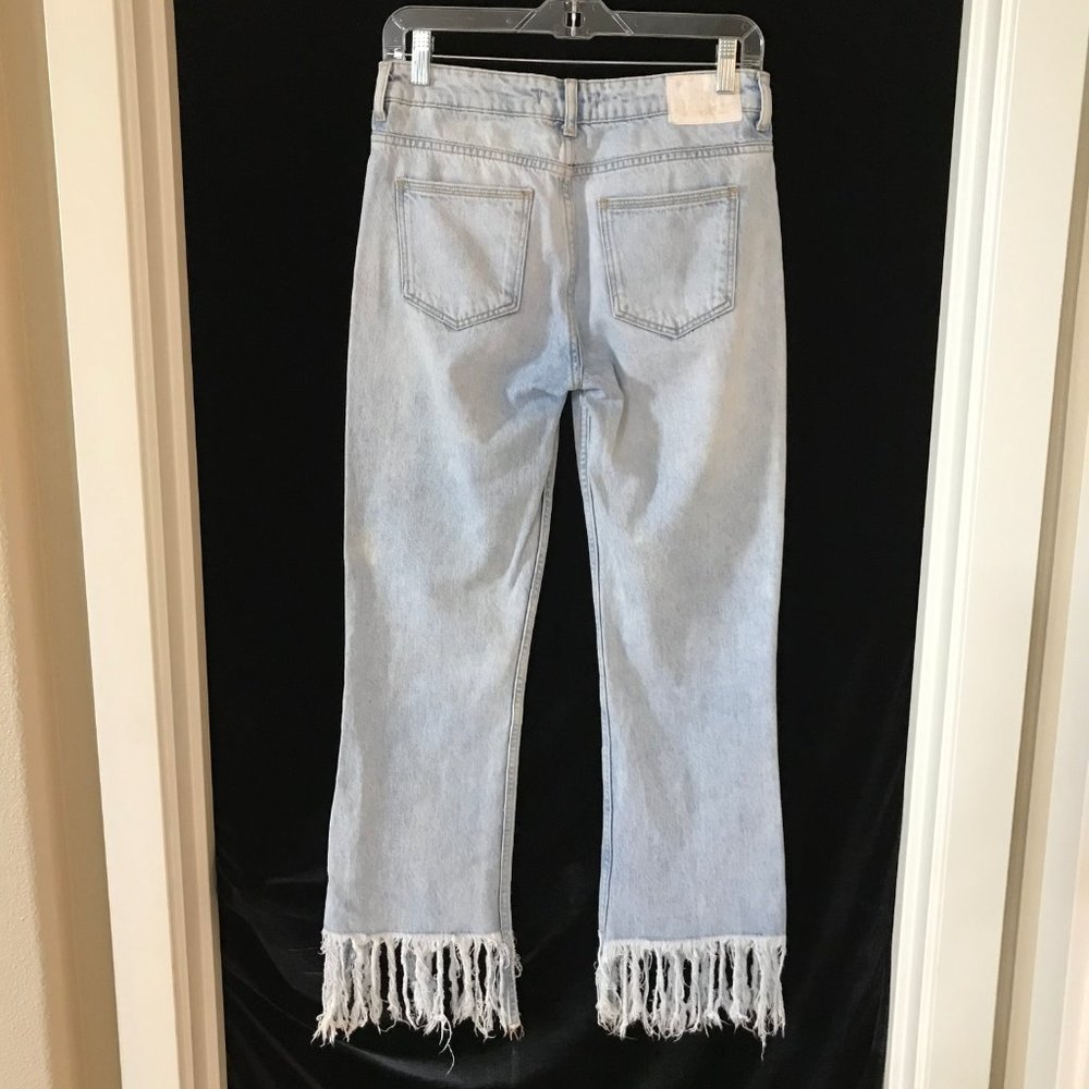 Zara Fringe Hem Jeans Light Wash Crop High Rise 4 - Picture 5 of 6